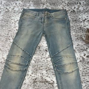 Balmain Womens Light Washed Jeans. Size 42. Worn Once.